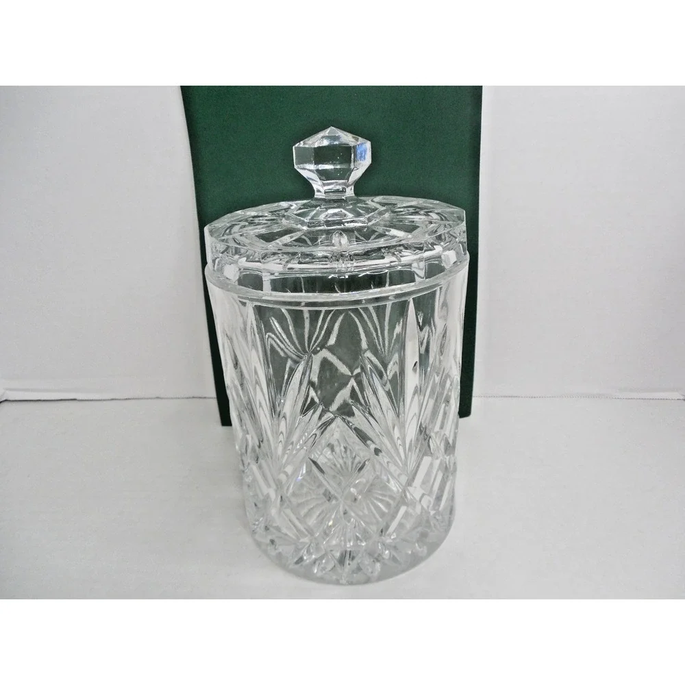 Heavy Cut Lead Crystal Ice Bucket with Lid. / Fan  Diamond Pattern 9 in tall